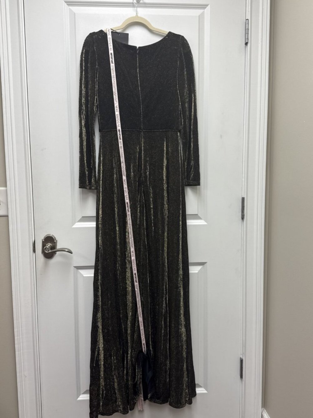 Mac Duggal Size 8 Black Gold 49088 Long Sleeve Faux Wrap A Line Gown Dress NWT - Picture 9 of 13